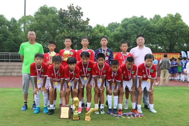 31岁乌克兰球员强势取胜 再次拒绝与俄罗斯选手握手